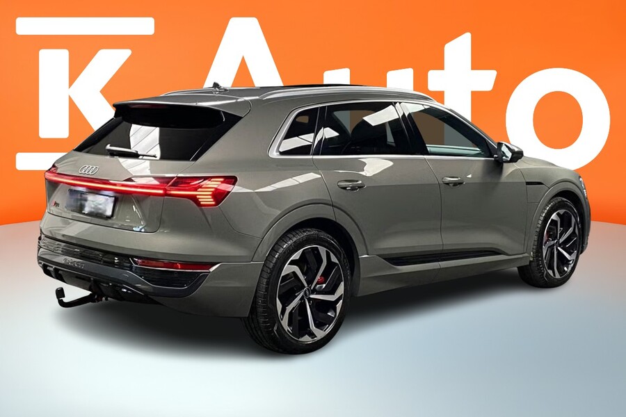 Audi Q8 e-tron vaihtoauto