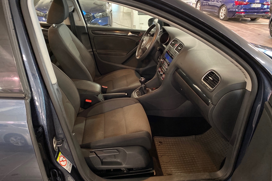 Volkswagen Golf vaihtoauto