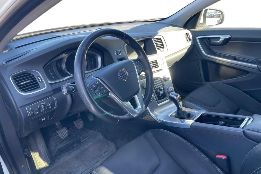 Volvo V60 vaihtoauto