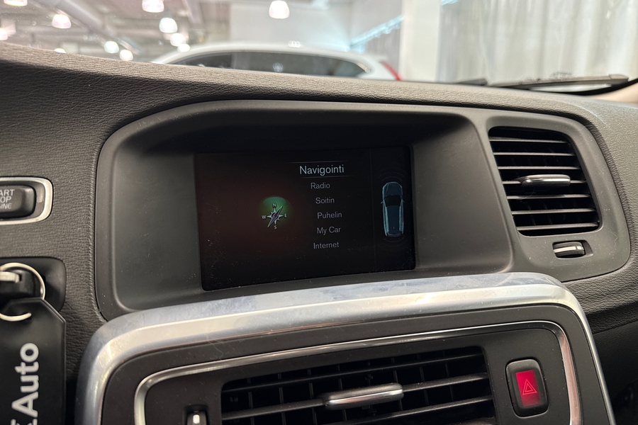 Volvo V60 vaihtoauto