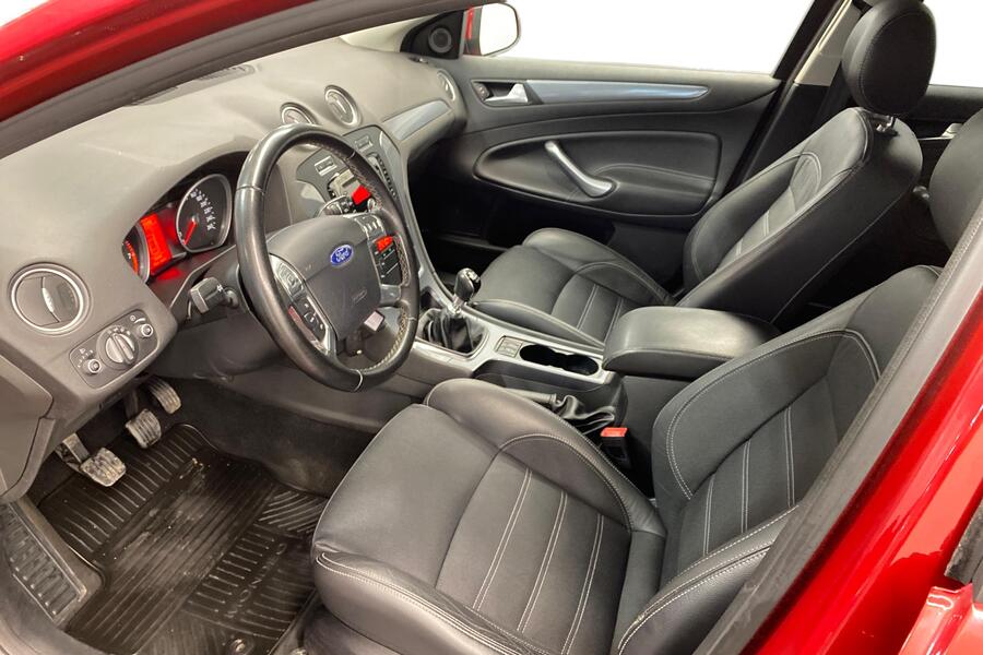 Ford Mondeo vaihtoauto