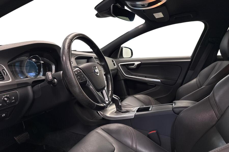 Volvo V60 Cross Country vaihtoauto