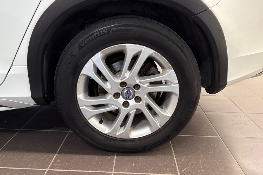 Volvo V60 Cross Country vaihtoauto