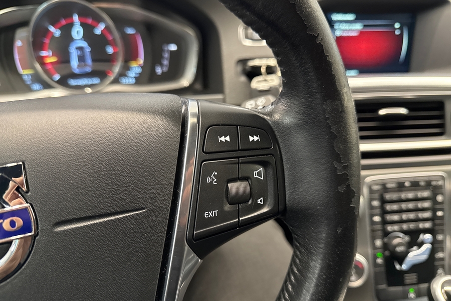 Volvo V60 Cross Country vaihtoauto