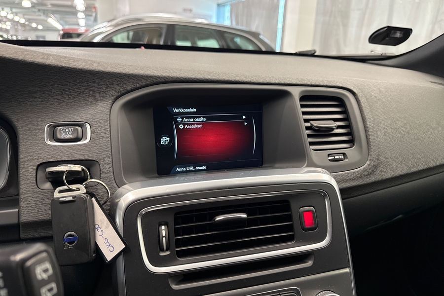 Volvo V60 Cross Country vaihtoauto