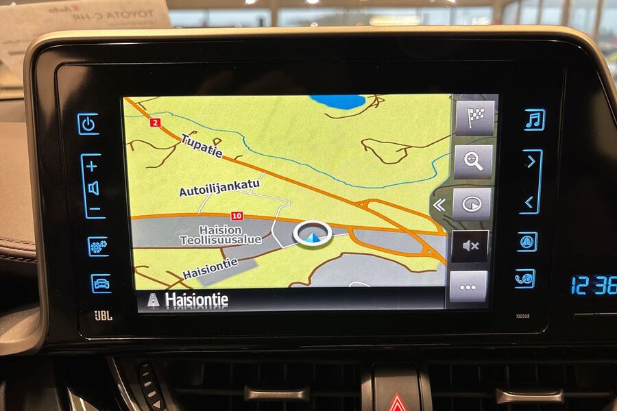 Toyota C-HR vaihtoauto