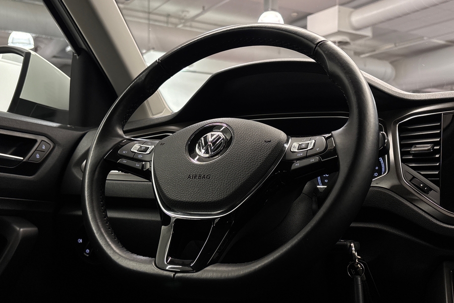 Volkswagen T-Roc vaihtoauto