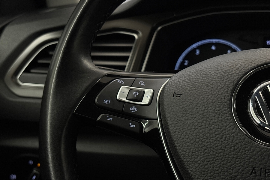 Volkswagen T-Roc vaihtoauto