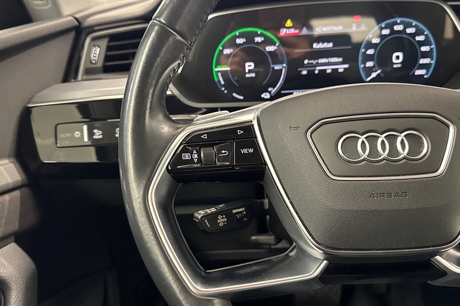 Audi e-tron vaihtoauto