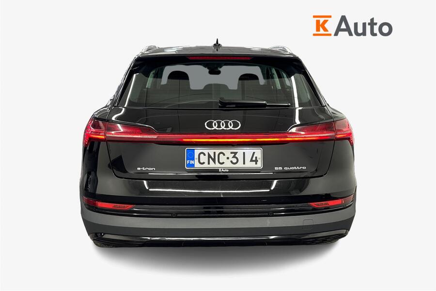Audi e-tron vaihtoauto