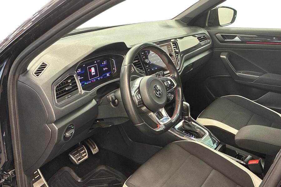 Volkswagen T-Roc vaihtoauto