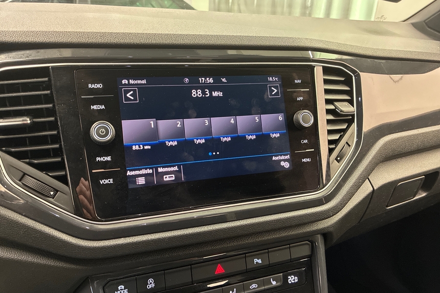 Volkswagen T-Roc vaihtoauto