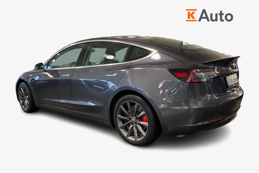 Tesla Model 3 vaihtoauto