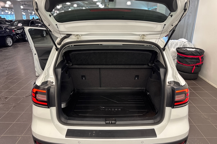 Volkswagen T-Cross vaihtoauto