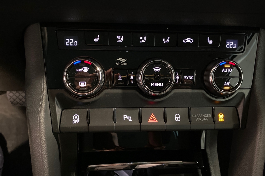 Skoda Karoq vaihtoauto