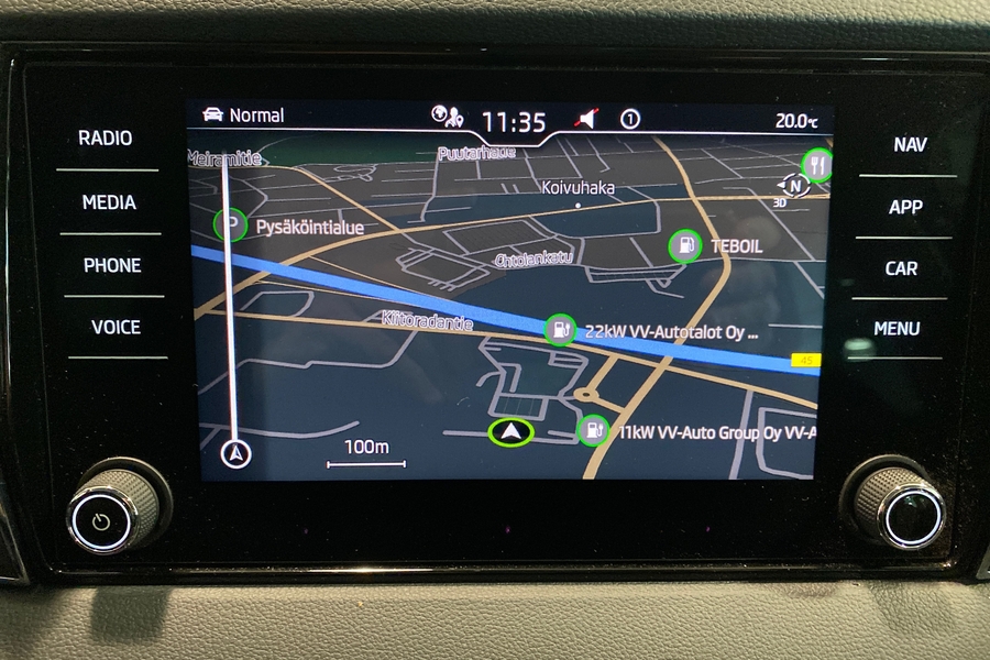 Skoda Karoq vaihtoauto