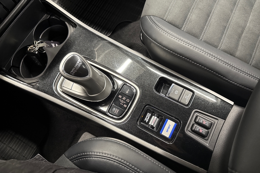 Mitsubishi Outlander PHEV vaihtoauto