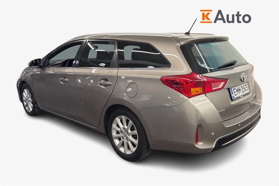 Toyota Auris vaihtoauto