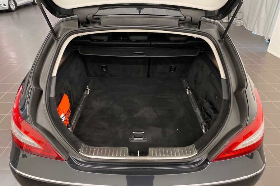 Mercedes-Benz CLS vaihtoauto