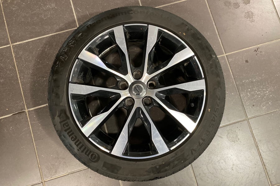 Volvo V40 vaihtoauto