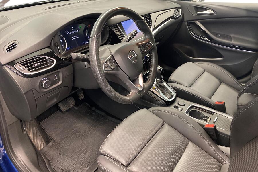 Opel Astra vaihtoauto