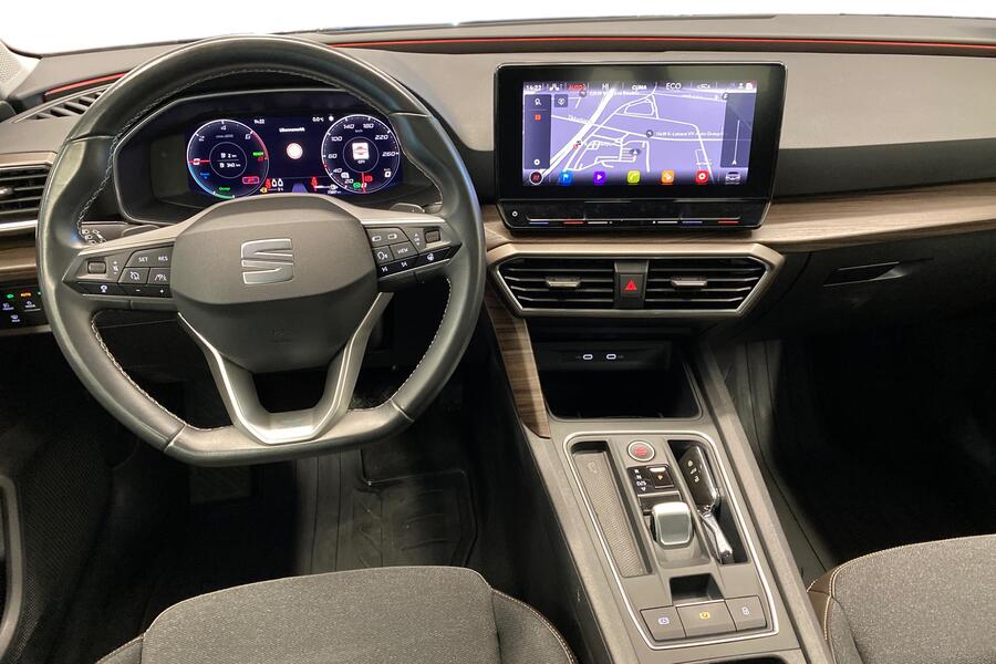 SEAT Leon Sportstourer vaihtoauto