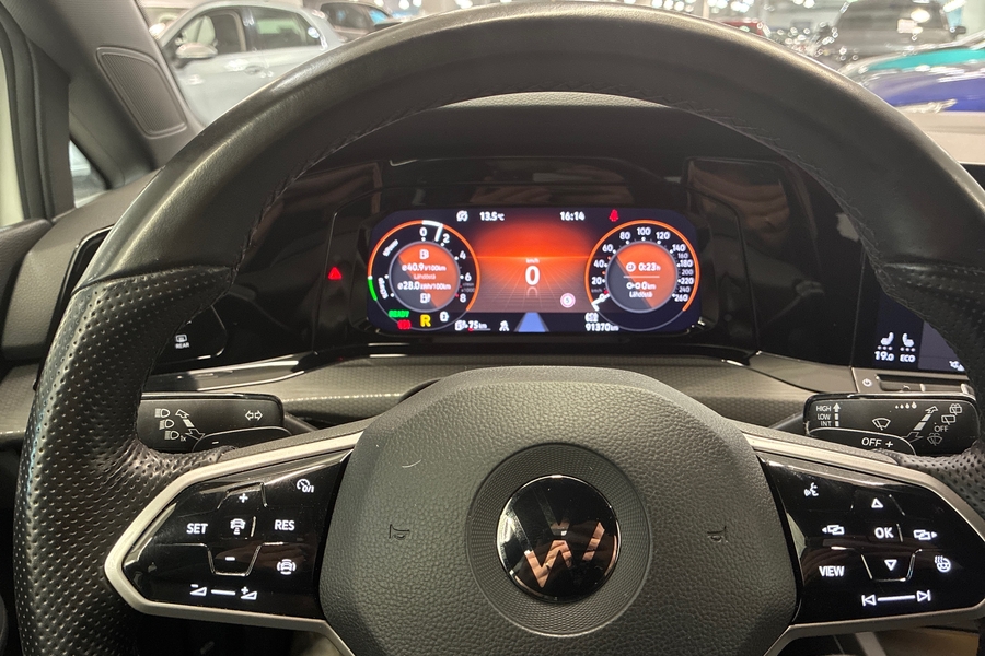 Volkswagen Golf vaihtoauto