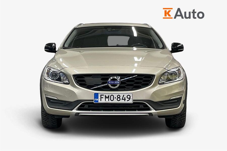 Volvo V60 Cross Country vaihtoauto