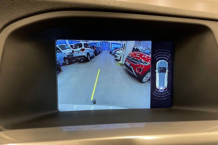 Volvo V60 Cross Country vaihtoauto