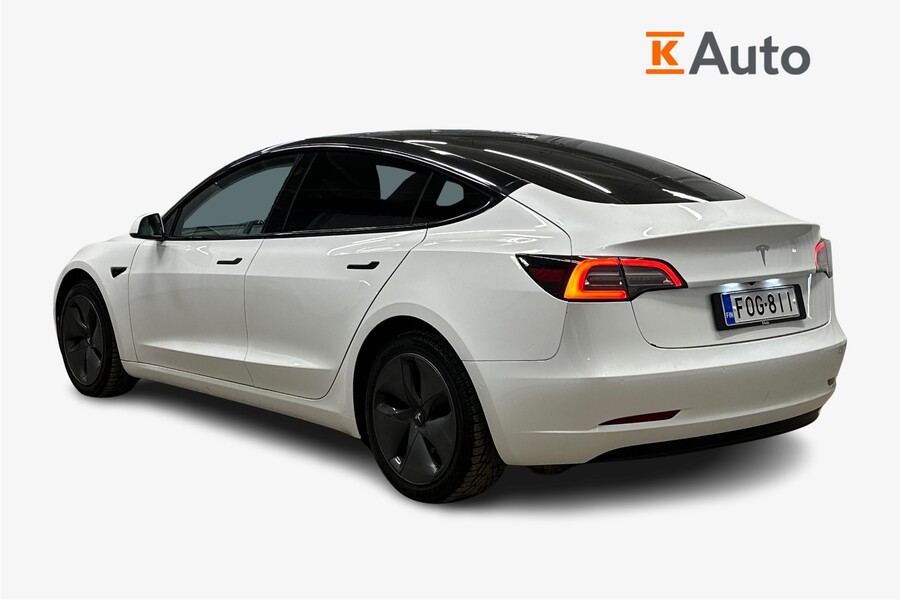 Tesla Model 3 vaihtoauto