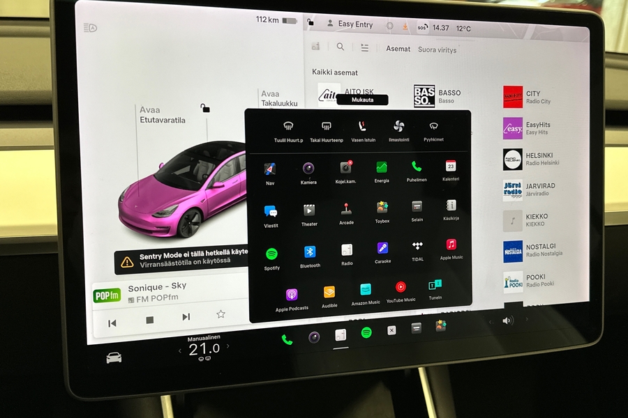 Tesla Model 3 vaihtoauto