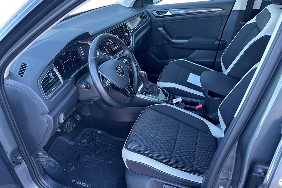 Volkswagen T-Roc vaihtoauto