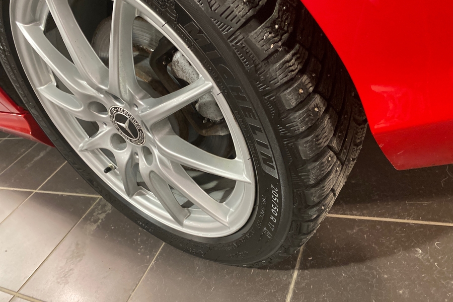 Mercedes-Benz B vaihtoauto