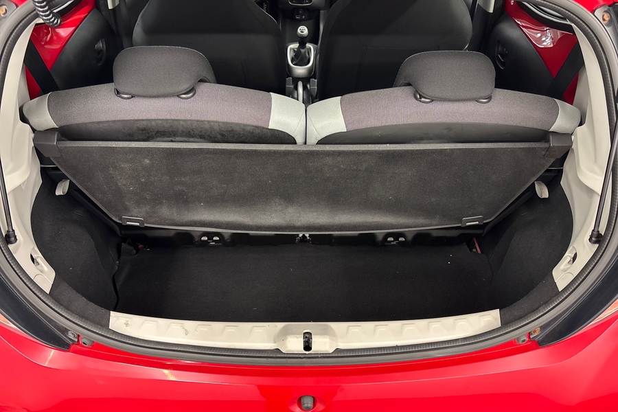 Toyota AYGO vaihtoauto