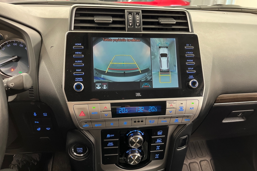 Toyota Land Cruiser vaihtoauto