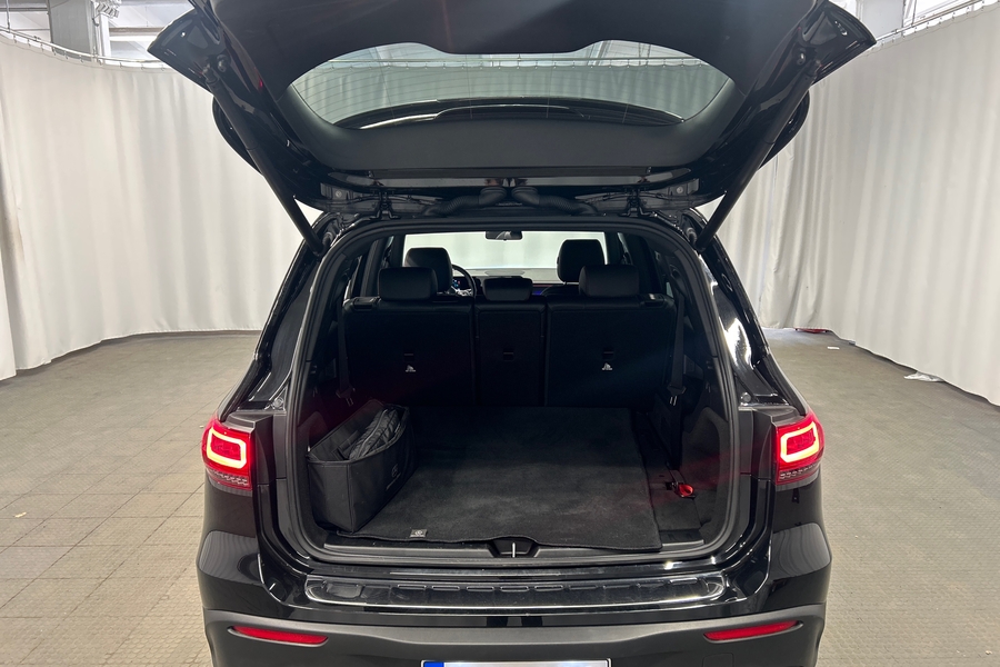 Mercedes-Benz EQB vaihtoauto