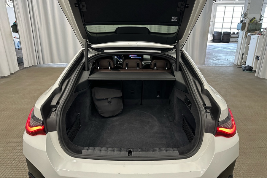 BMW i4 M50 vaihtoauto