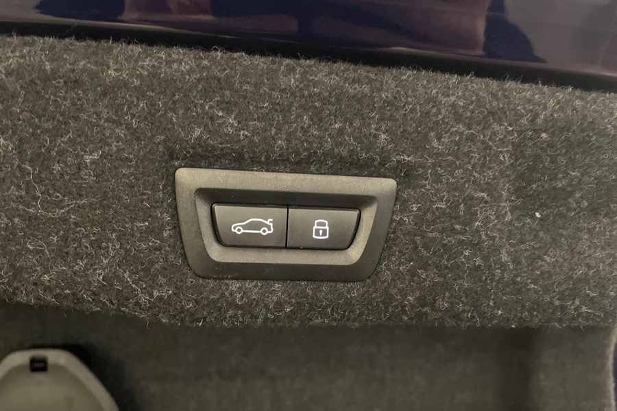 BMW i5 M60 vaihtoauto