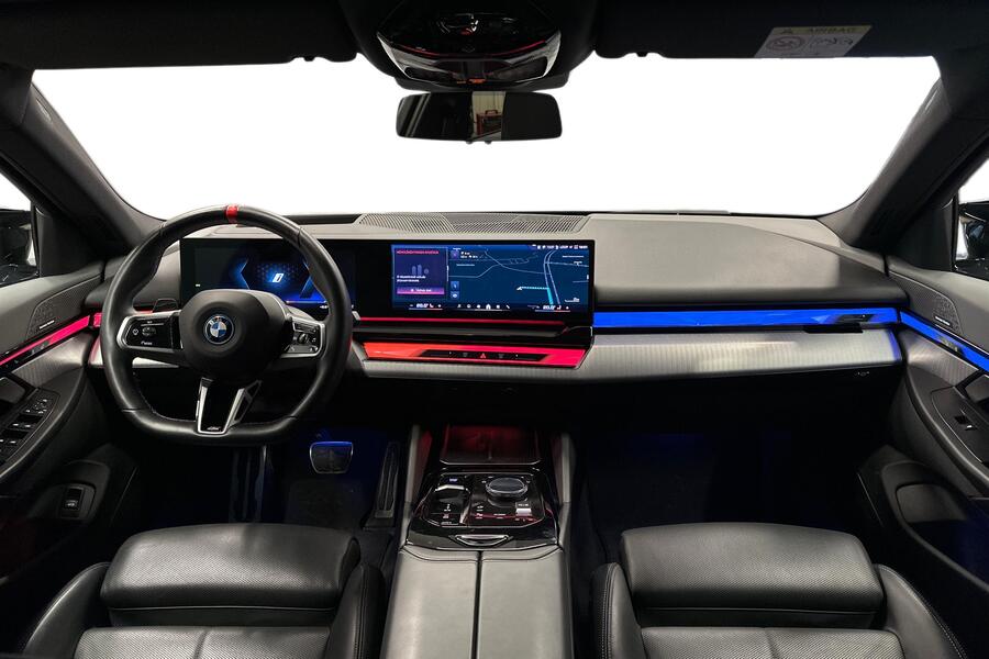 BMW i5 M60 vaihtoauto