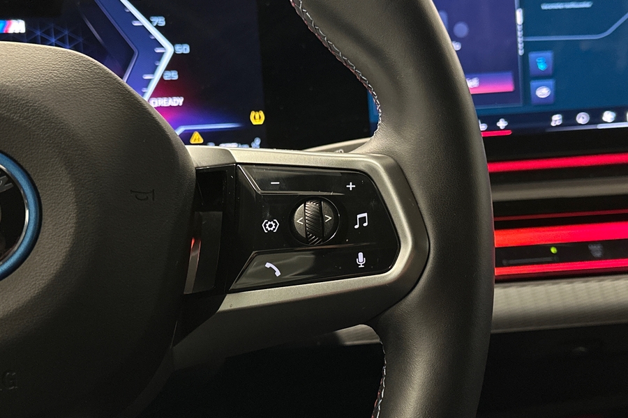 BMW i5 M60 vaihtoauto