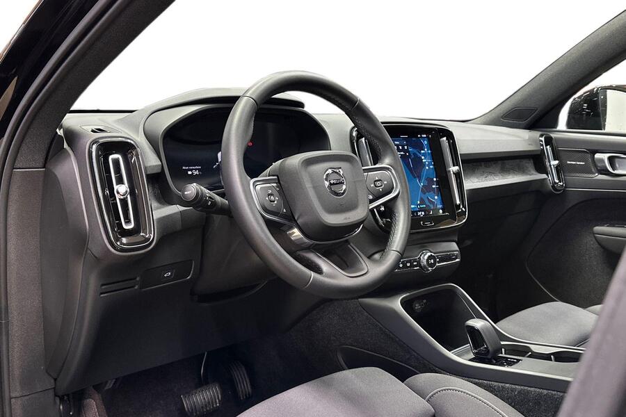 Volvo EX40 vaihtoauto