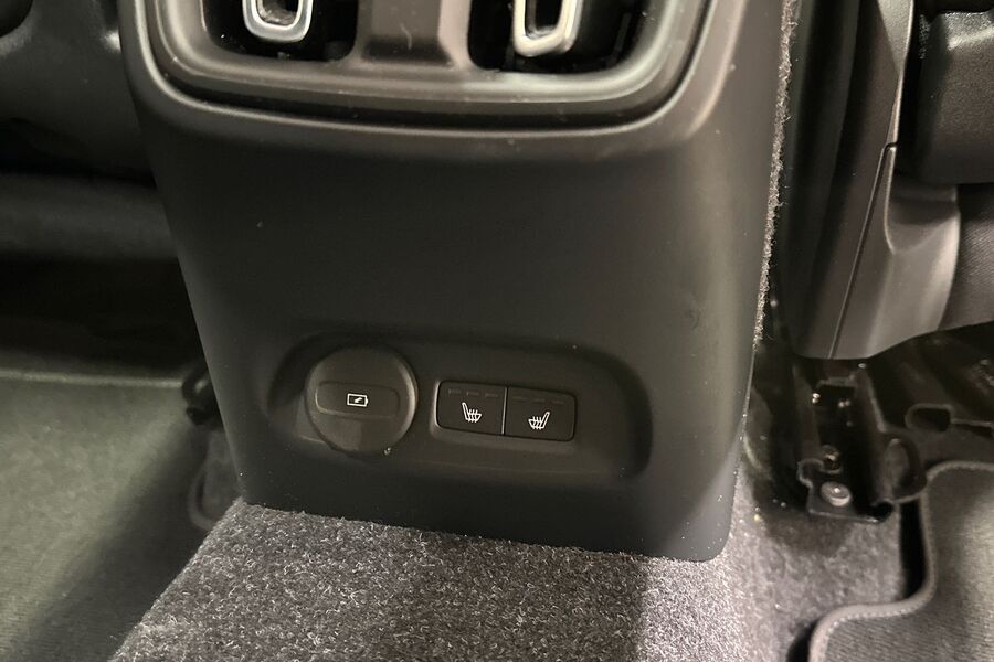 Volvo EX40 vaihtoauto