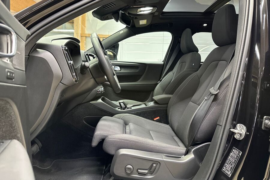 Volvo EX40 vaihtoauto