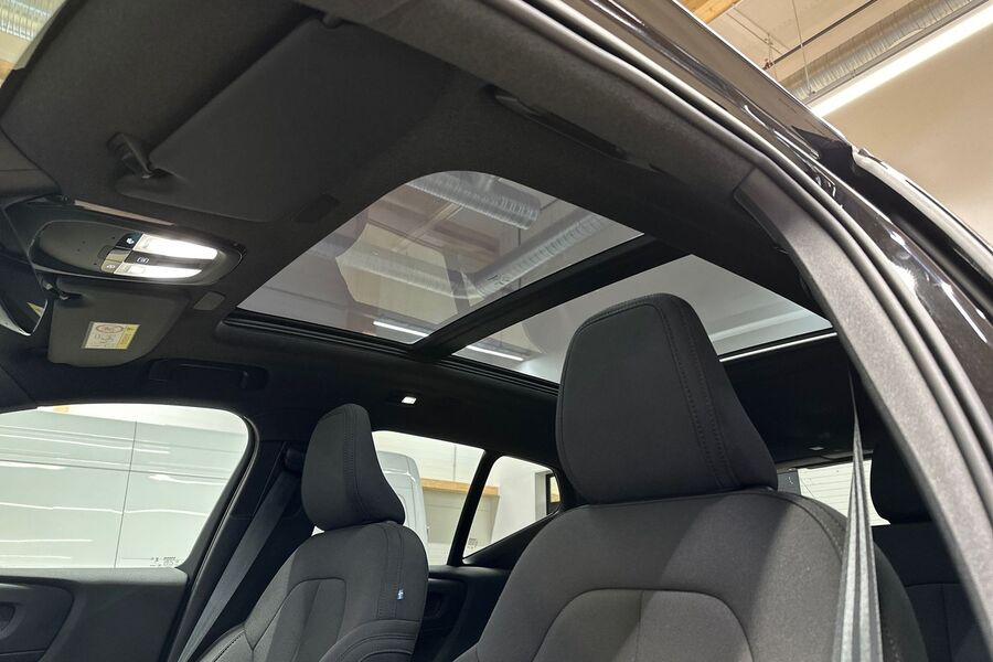 Volvo EX40 vaihtoauto