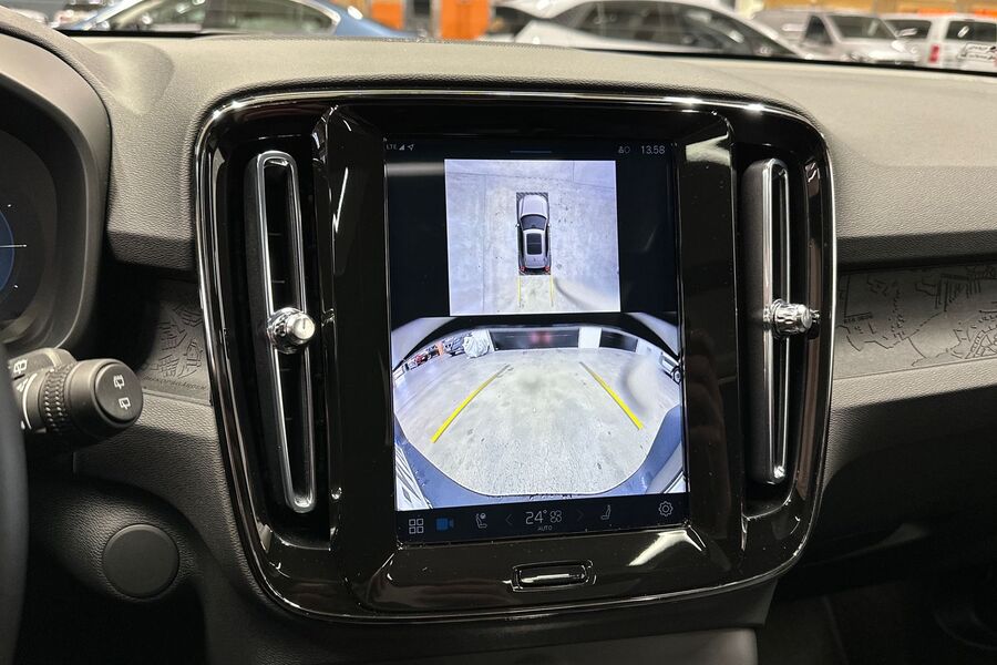 Volvo EX40 vaihtoauto