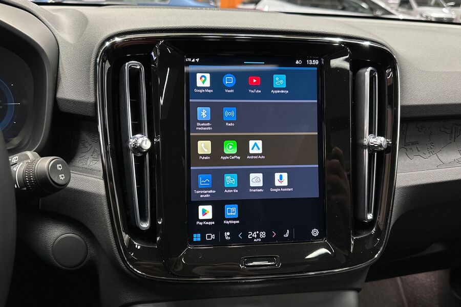 Volvo EX40 vaihtoauto