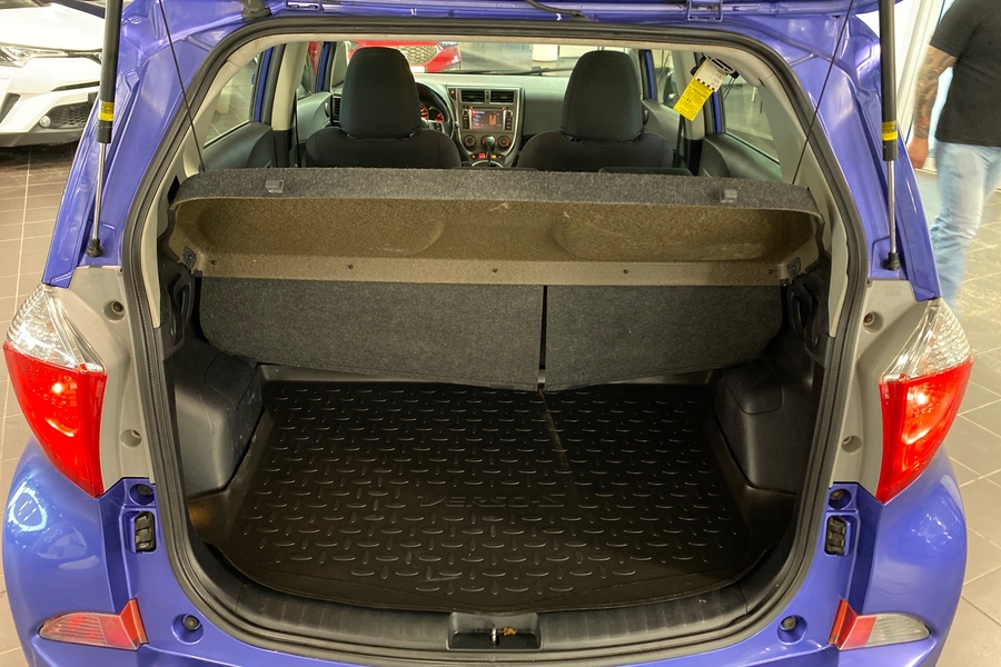 Toyota Verso-S vaihtoauto