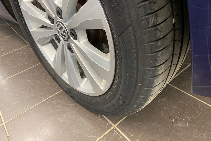 Volkswagen Golf vaihtoauto