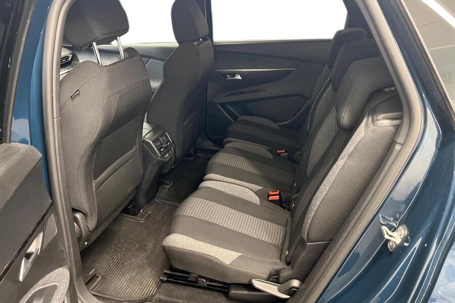 Peugeot 5008 vaihtoauto