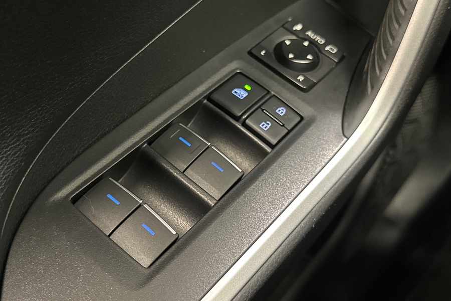 Suzuki Across vaihtoauto